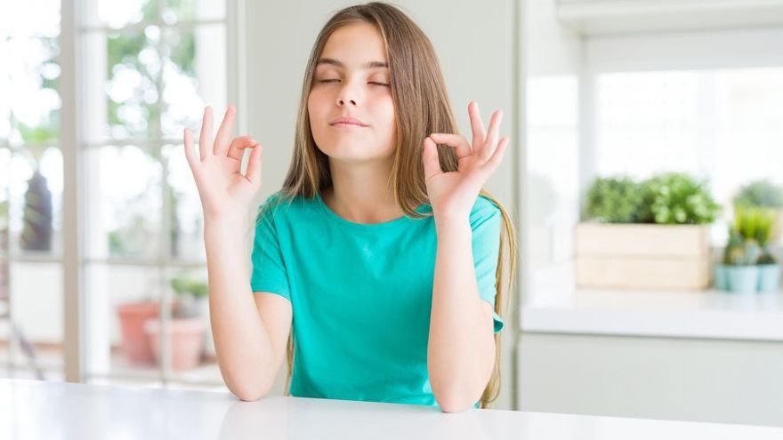 Boxové dýchanie, tiež známe ako škatuľové alebo štvorcové dýchanie, je technika používaná pri pomalom a hlbokom dychu. Môže zvýšiť výkonnosť i sústredenie a súčasne môže byť výkonným prostriedkom proti stresu. 