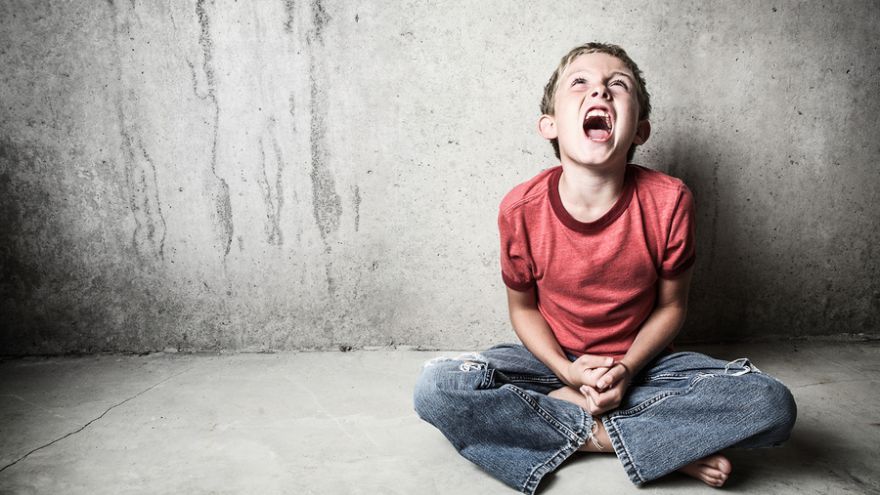 Stres v detstve zanecháva na mozgu stopy