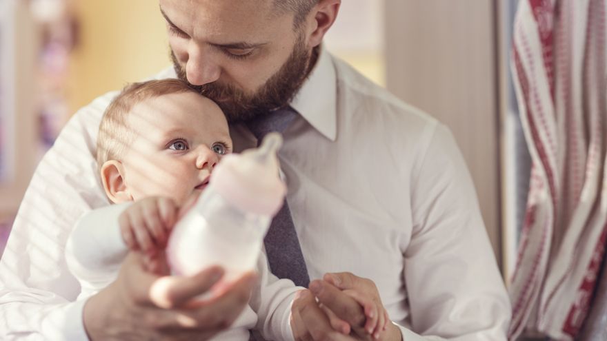 Rola otcov sa v rodinnom živote v poslednom období radikálne mení a veda sa čoraz viac sústreďuje na skúmanie ich prínosu pre deti. 