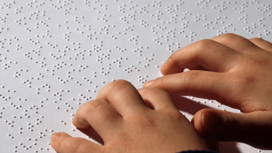 Luis Braille pomohol miliónom nevidiacich po celom svete.