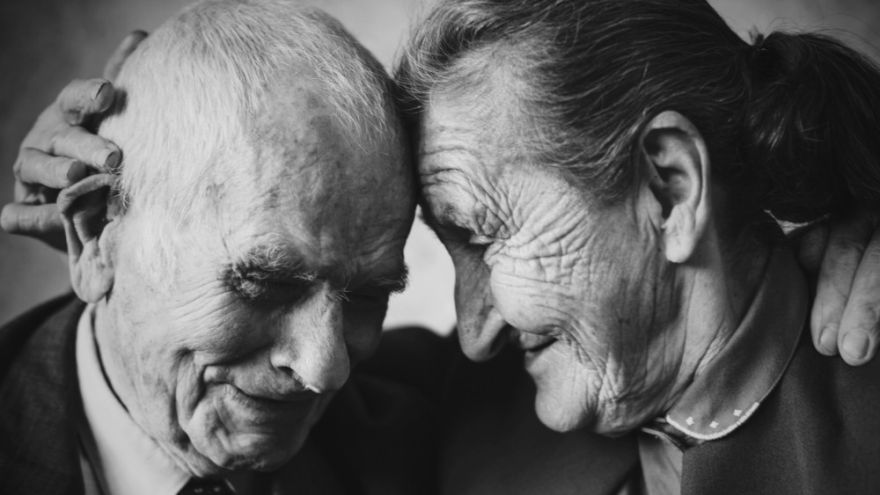 Manželia Lombardiovci sú spolu viac ako 70 rokov. Vedia, čo drží ľudí spolu navždy. 
