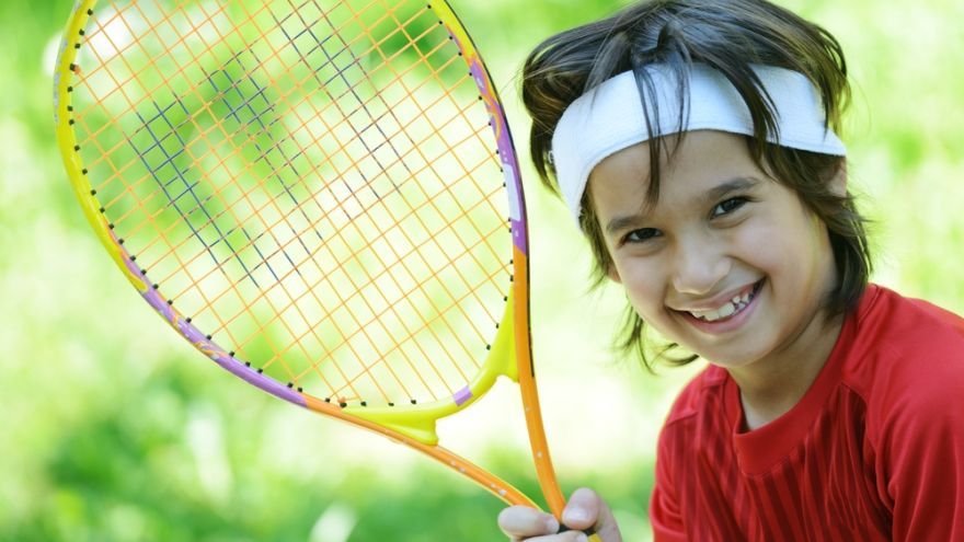 Každé dieťa by malo športovať. Je to dôležité nielen pre jeho fyzický, ale aj pre psychický vývin. Otázkou zostáva, aký šport dieťaťu vybrať.