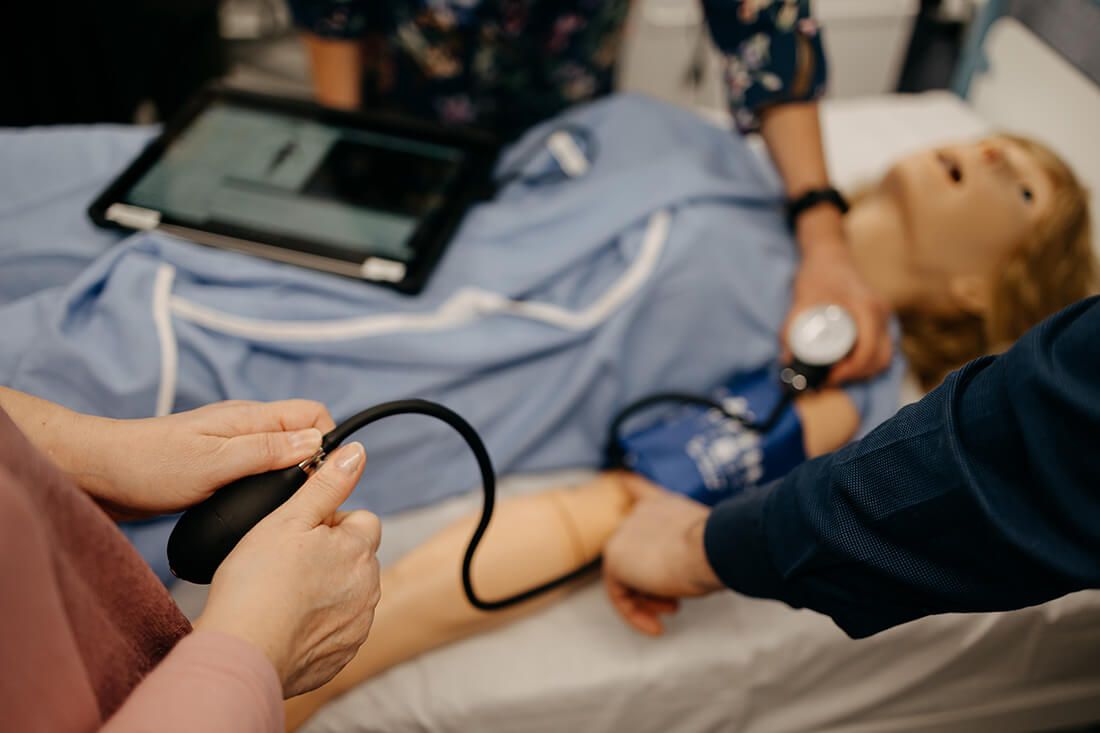 Trnavská univerzita otvorila prvé simulačné centrum pre výučbu budúcich zdravotných sestier.