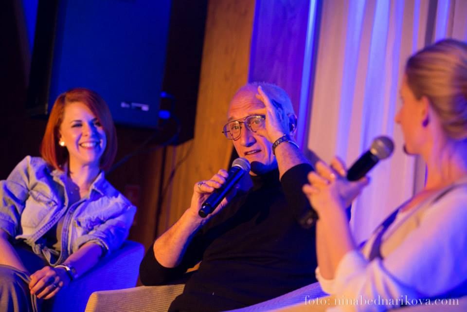 Večerná talkshow s Adelinými hosťami - Kristínou Farkašovou a Jozefom Banášom.